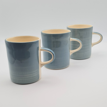 Charger l&#39;image dans la galerie, Mug uni - Bleu - Plain wash
